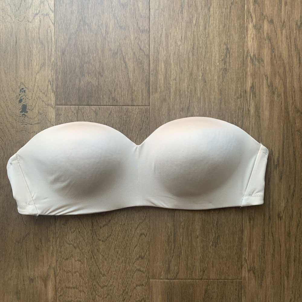 Wacoal 36D Staying Power Wireless‎ Strapless Bra 854372 Beige No Straps